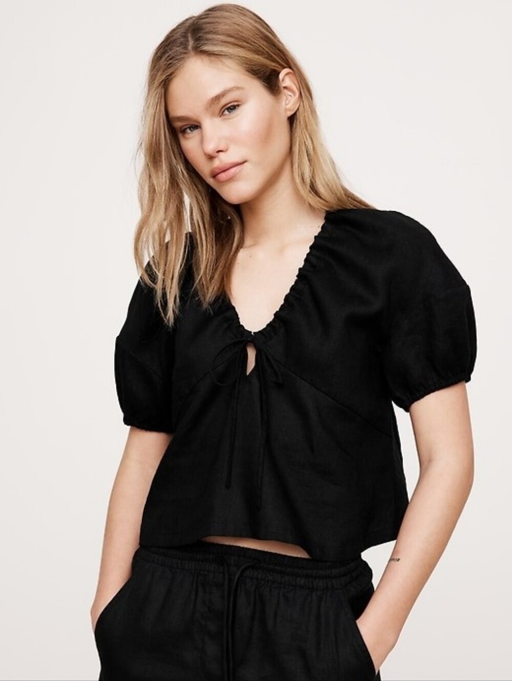 Banana Republic Linen Tie-Front V-Neck Top